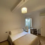 Accademia Apartment